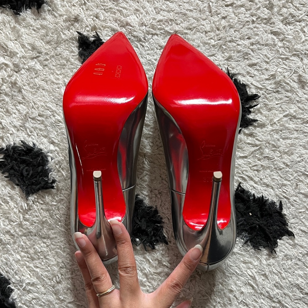 Christian Louboutin size 37.5 so Kate 120 Silver High Heel Pumps - Picture 12 of 16